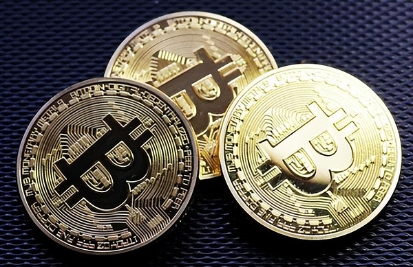 市场周报：黄金与比特币齐飞，投资者如何把握这波行情？