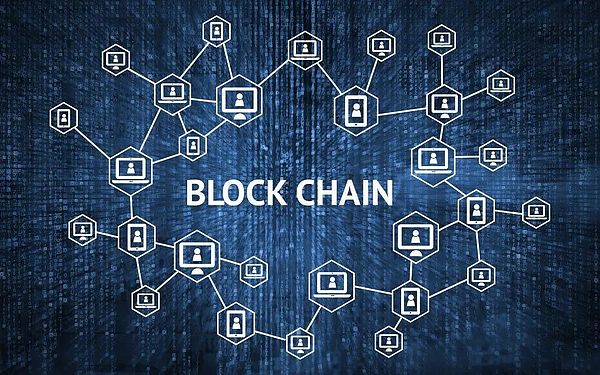 比特币震荡困局：市场等待突破信号