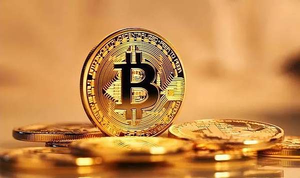 12.6数字货币市场观察：比特币与以太坊的博弈艺术